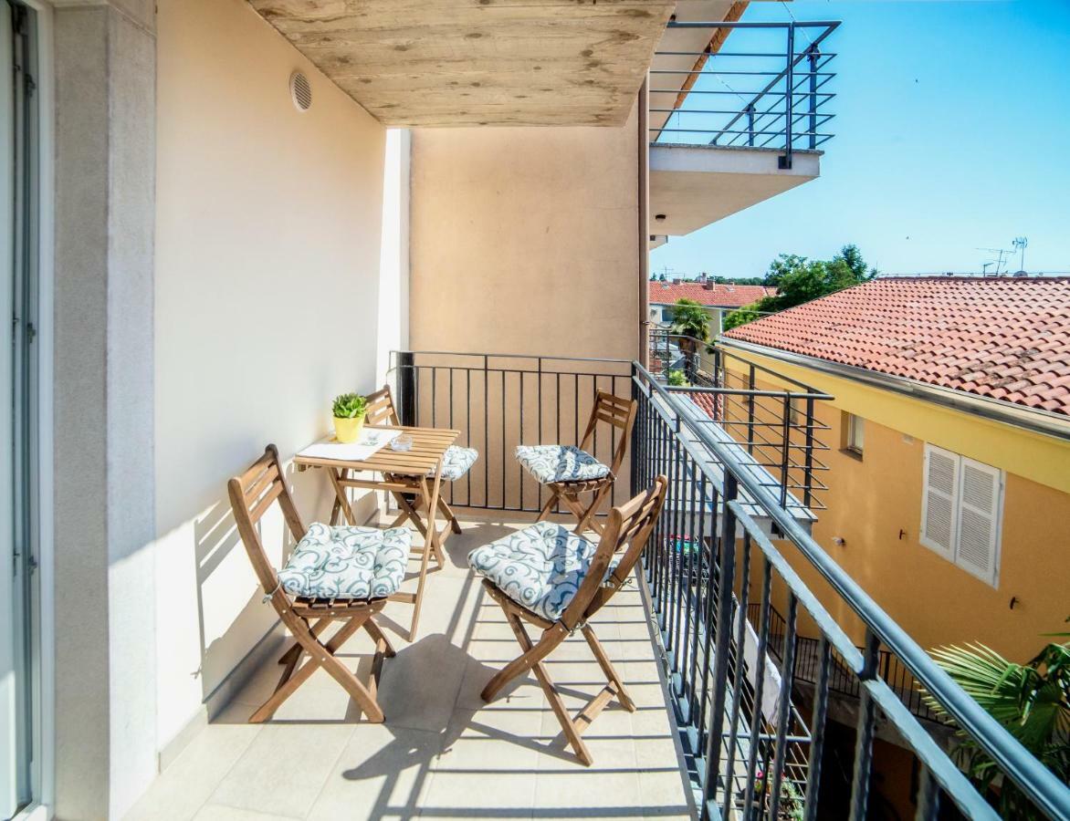 Emma Appartment Porec Exterior photo